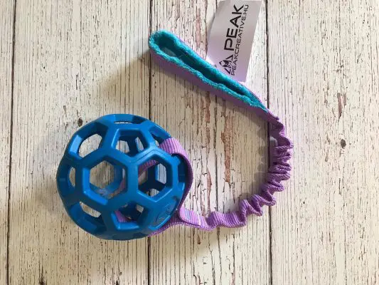 Labdás játék JW HOL-EE ROLLER