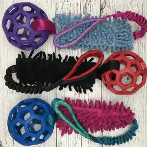 Zseníliás húzogatós játék HOL-EE ROLLER labdával